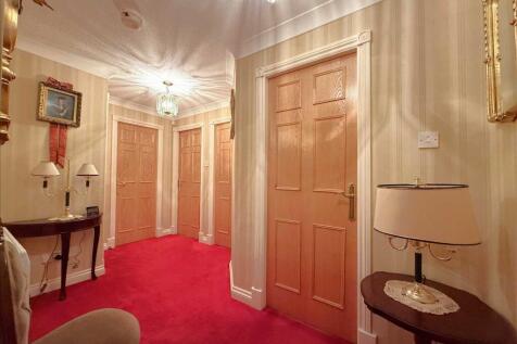 Private Entrance