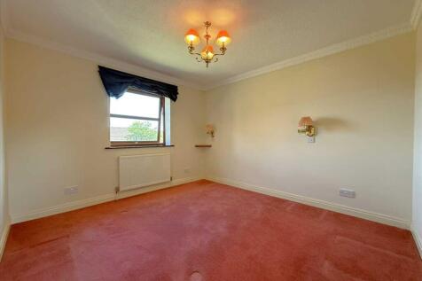 Bedroom (front)