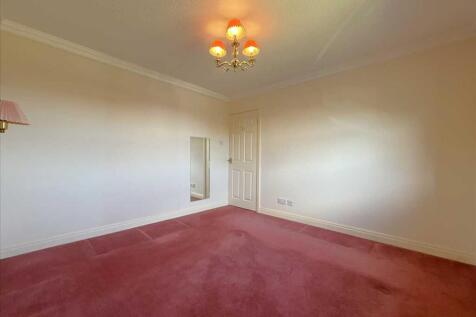 Bedroom (front)