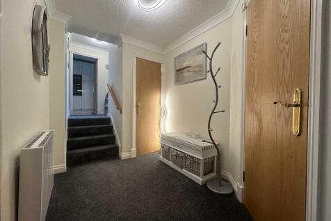 Private Entrance