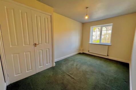 Bedroom ii.jpg