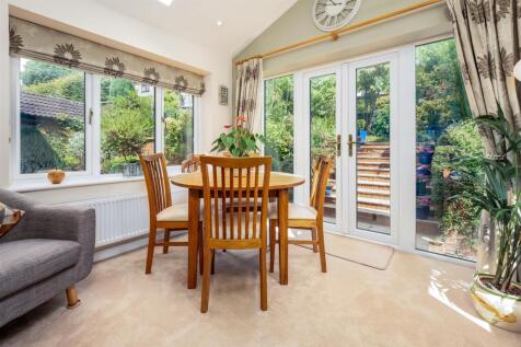 43 Foscote Rise-17.jpg