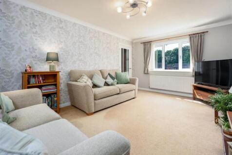 43 Foscote Rise-23.jpg