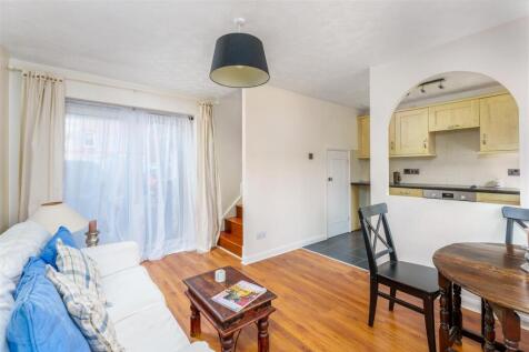53 Broome Way, Banbury-5.jpg
