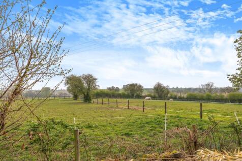6 Gulliver&#39;s Close, Horley-17.jpg