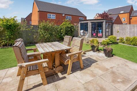 79 Hobby Road, Bodicote-15.jpg