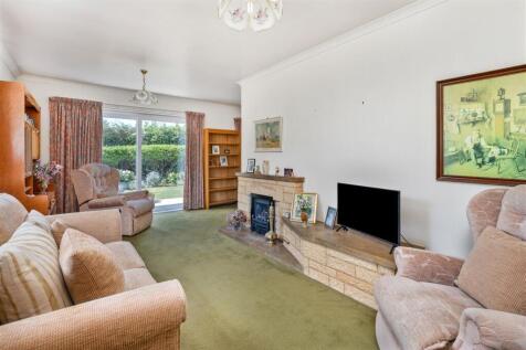 7 Deene Close, Adderbury-4.jpg