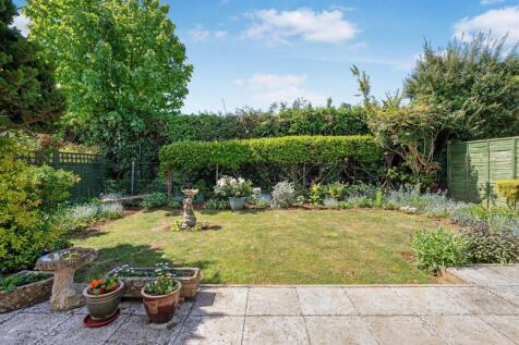 7 Deene Close, Adderbury-17.jpg