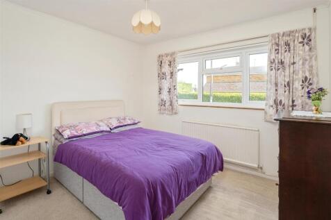 7 Deene Close, Adderbury-23.jpg