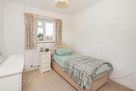 7 Deene Close, Adderbury-25.jpg
