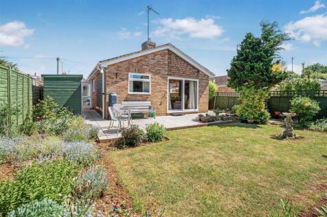 7 Deene Close, Adderbury-21.jpg