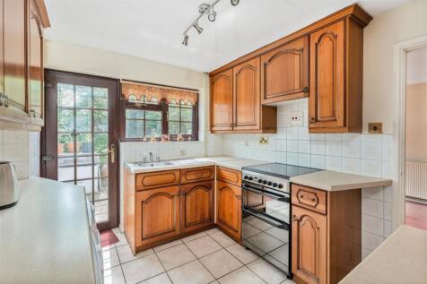 2 Church Street, Barford St Michael&#39;s-11.jpg