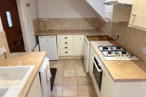 kitchen ii.jpg