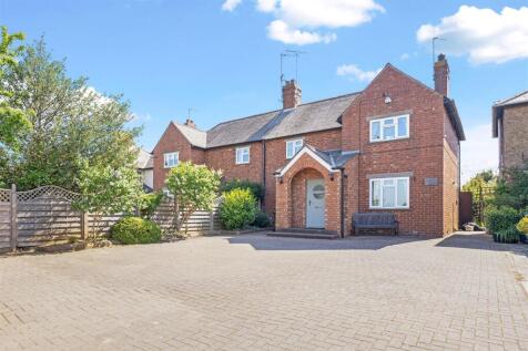 109 Bloxham Road, Banbury-3.jpg