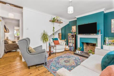 135 Warwick Road, Banbury-4.jpg