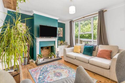 135 Warwick Road, Banbury-5.jpg