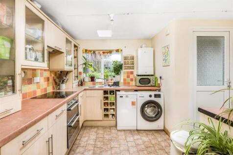 135 Warwick Road, Banbury-8.jpg