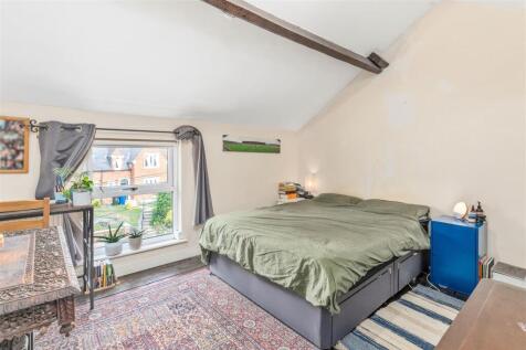 135 Warwick Road, Banbury-20.jpg