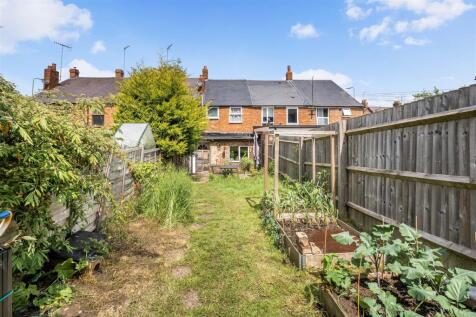 135 Warwick Road, Banbury-16.jpg