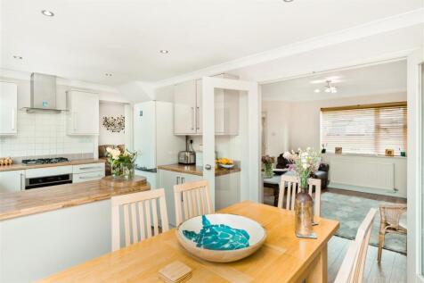 15 Ashlade, Middleton Cheney-14.jpg