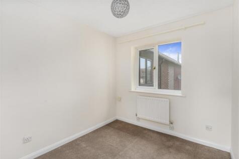 3 Ivatt Walk, Banbury-18.jpg