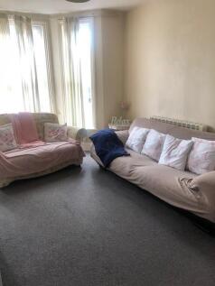 137A Living Room 2.jpg