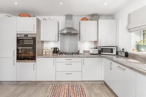 40 Cotefield Drive, Bodicote-6.jpg