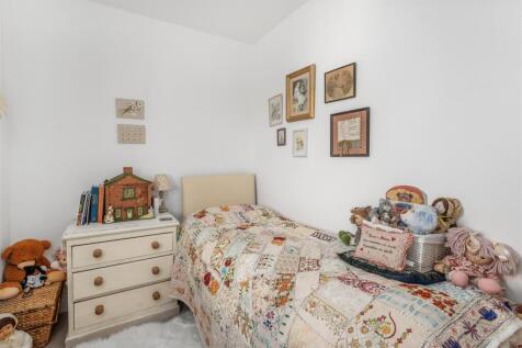 40 Cotefield Drive, Bodicote-26.jpg