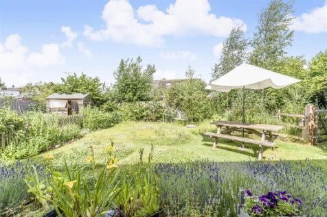 40 Cotefield Drive, Bodicote-14.jpg