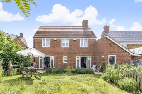 40 Cotefield Drive, Bodicote-17.jpg
