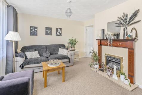 9 Horton Road, Middleton Cheney-4.jpg