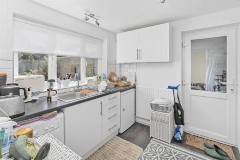 9 Horton Road, Middleton Cheney-8.jpg