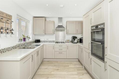 98 Bourton Road, Banbury-12.jpg