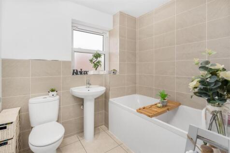 98 Bourton Road, Banbury-24.jpg