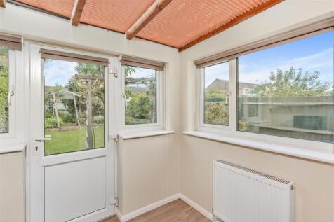1 Willow Road, Banbury-10.jpg
