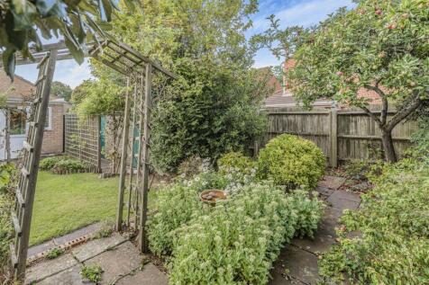 1 Willow Road, Banbury-17.jpg