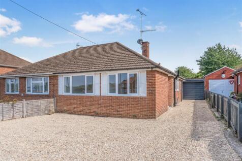 89 Ruscote Avenue, Banbury-1.jpg