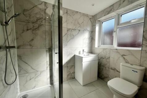 Shower room.jpg