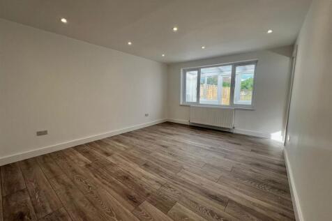 Sitting room ii.jpg