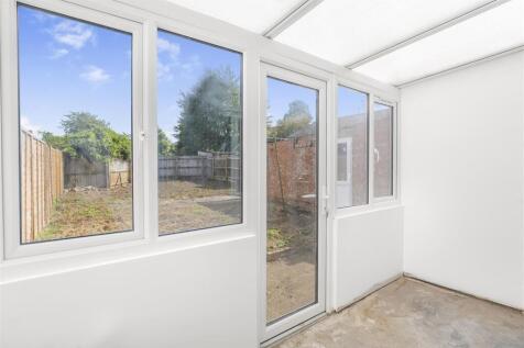 89 Ruscote Avenue, Banbury-14.jpg