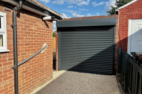 Garage.jpg