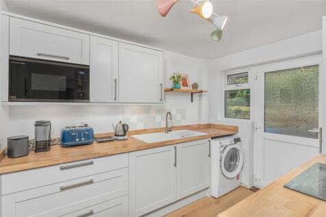 4 Western Crescent, Banbury-9.jpg