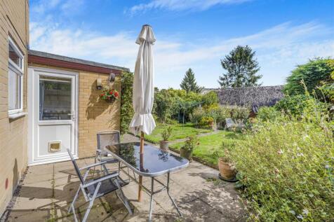 6 Whittall Street, Kings Sutton-15.jpg