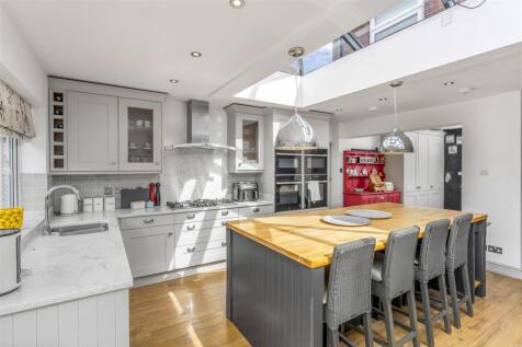 90 Oxford Road, Banbury-10.jpg