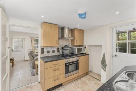 11 Worton Road, Middle Barton-6.jpg