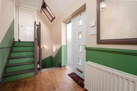 6a The Moors Drive, Middleton Cheney-11.jpg