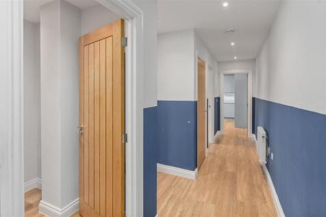 Flat 9, 30 Crouch Street, Banbury-6.jpg