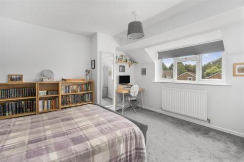 15 Manor Close, Middleton Cheney-19.jpg