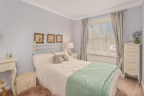 57 Delapre Drive, Banbury-17.jpg