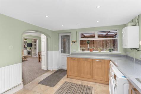 3 Old Parr Close, Banbury-11.jpg